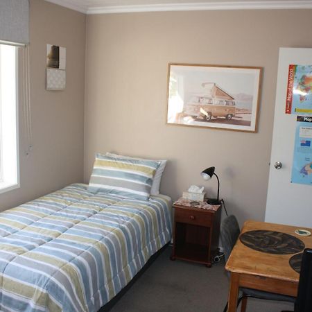 Glamis Ave Shared Home B&B نيو بلايموث المظهر الخارجي الصورة