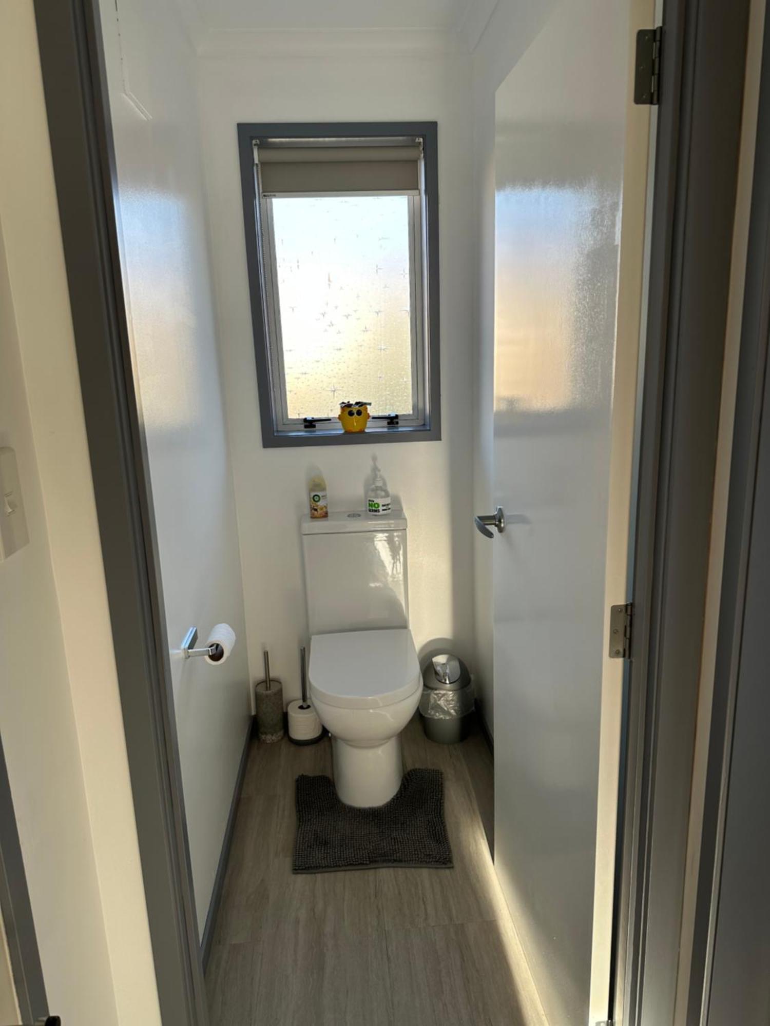Glamis Ave Shared Home B&B نيو بلايموث المظهر الخارجي الصورة