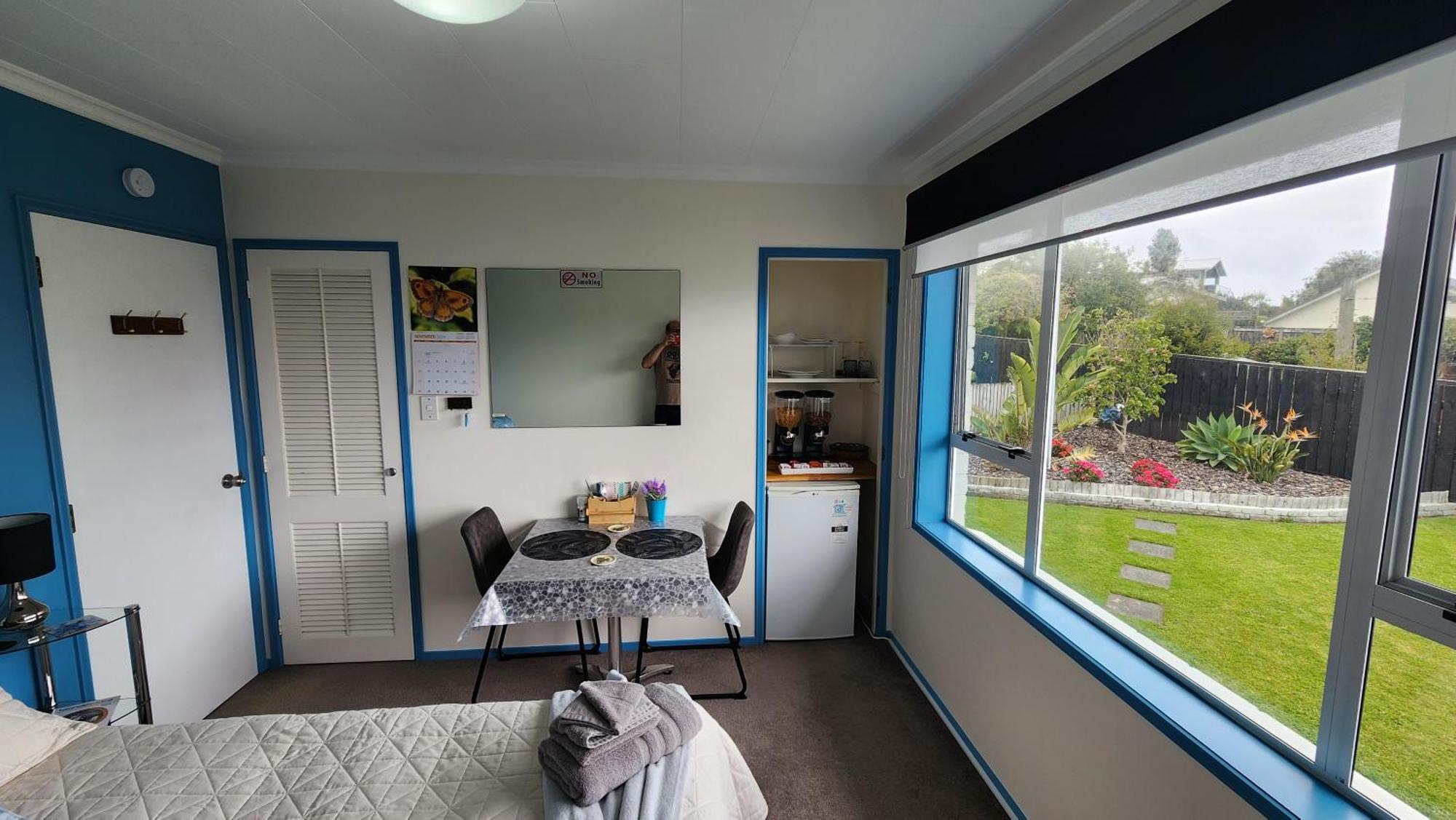 Glamis Ave Shared Home B&B نيو بلايموث المظهر الخارجي الصورة