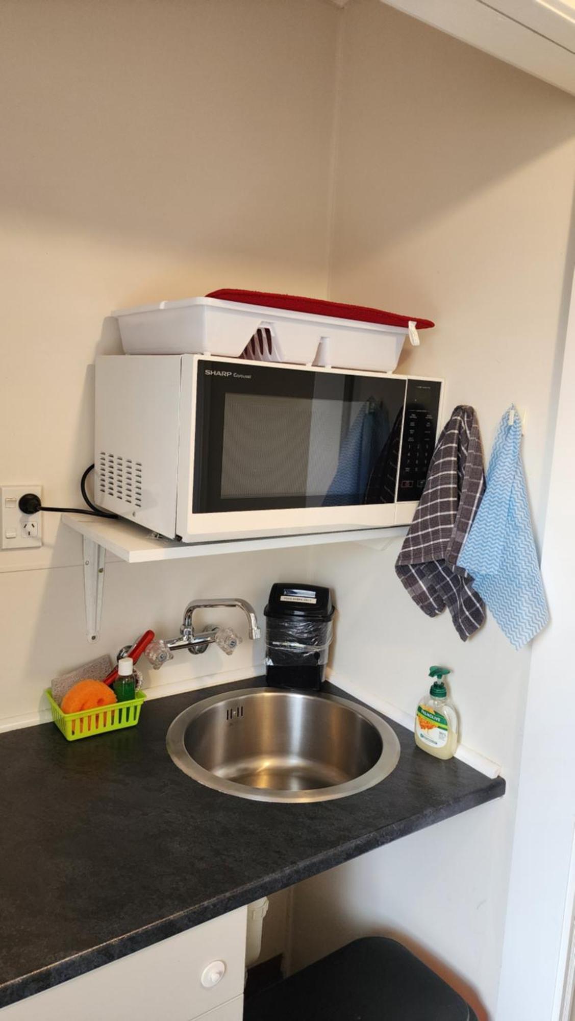 Glamis Ave Shared Home B&B نيو بلايموث المظهر الخارجي الصورة