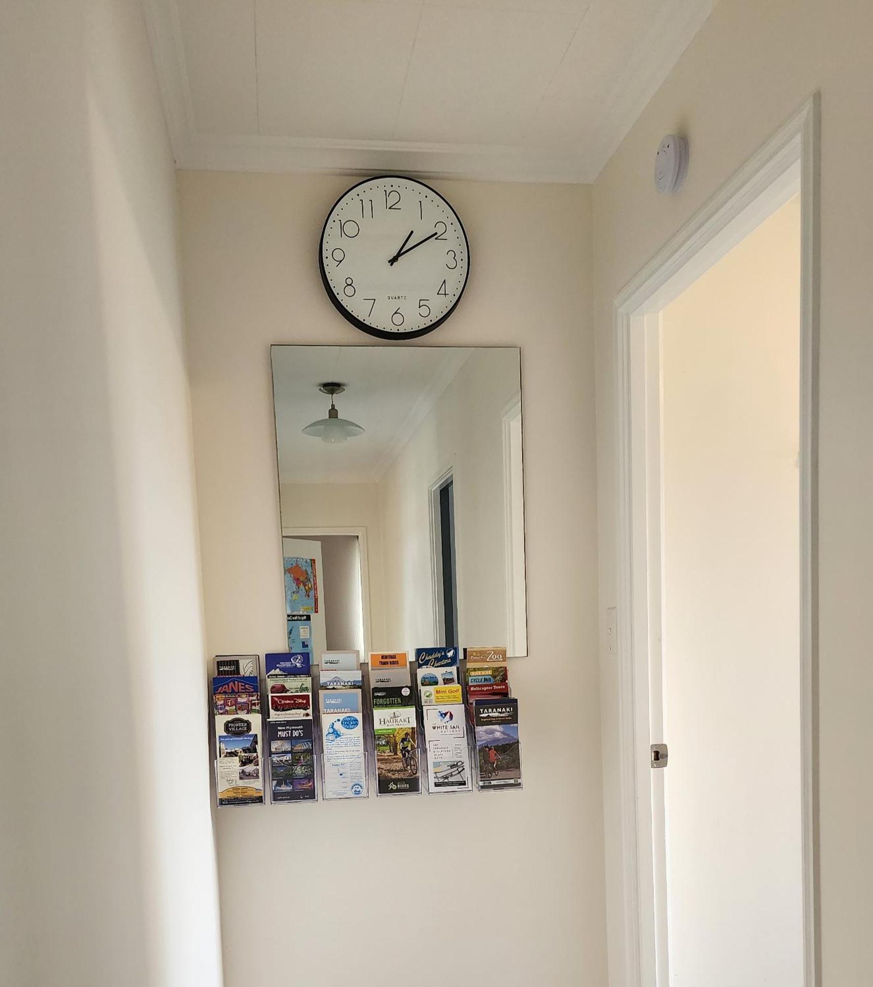 Glamis Ave Shared Home B&B نيو بلايموث المظهر الخارجي الصورة