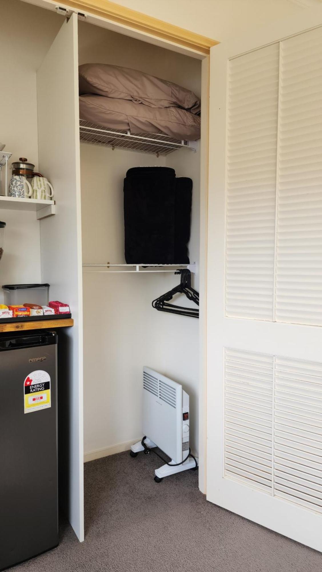 Glamis Ave Shared Home B&B نيو بلايموث المظهر الخارجي الصورة