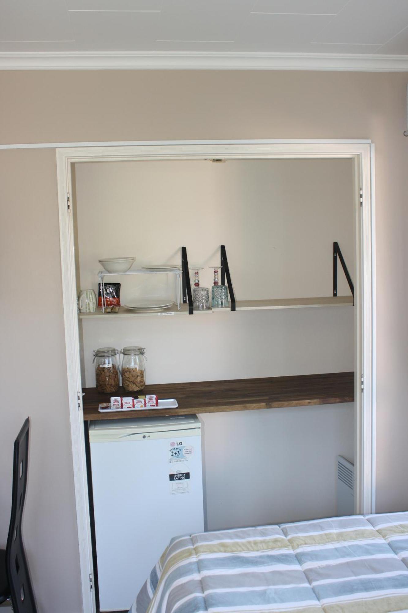 Glamis Ave Shared Home B&B نيو بلايموث المظهر الخارجي الصورة